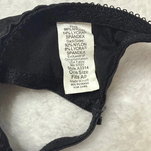 3 Pc Lace Garter Belt bundle - Picture 14 of 15